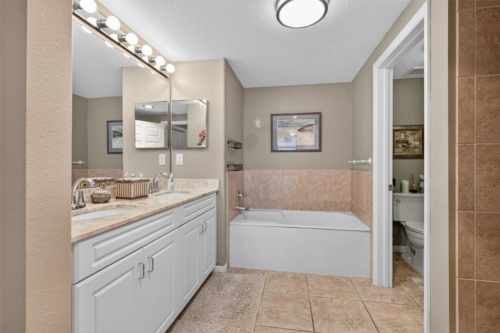 Image 29 of 84 For 80 Surfview Drive 505