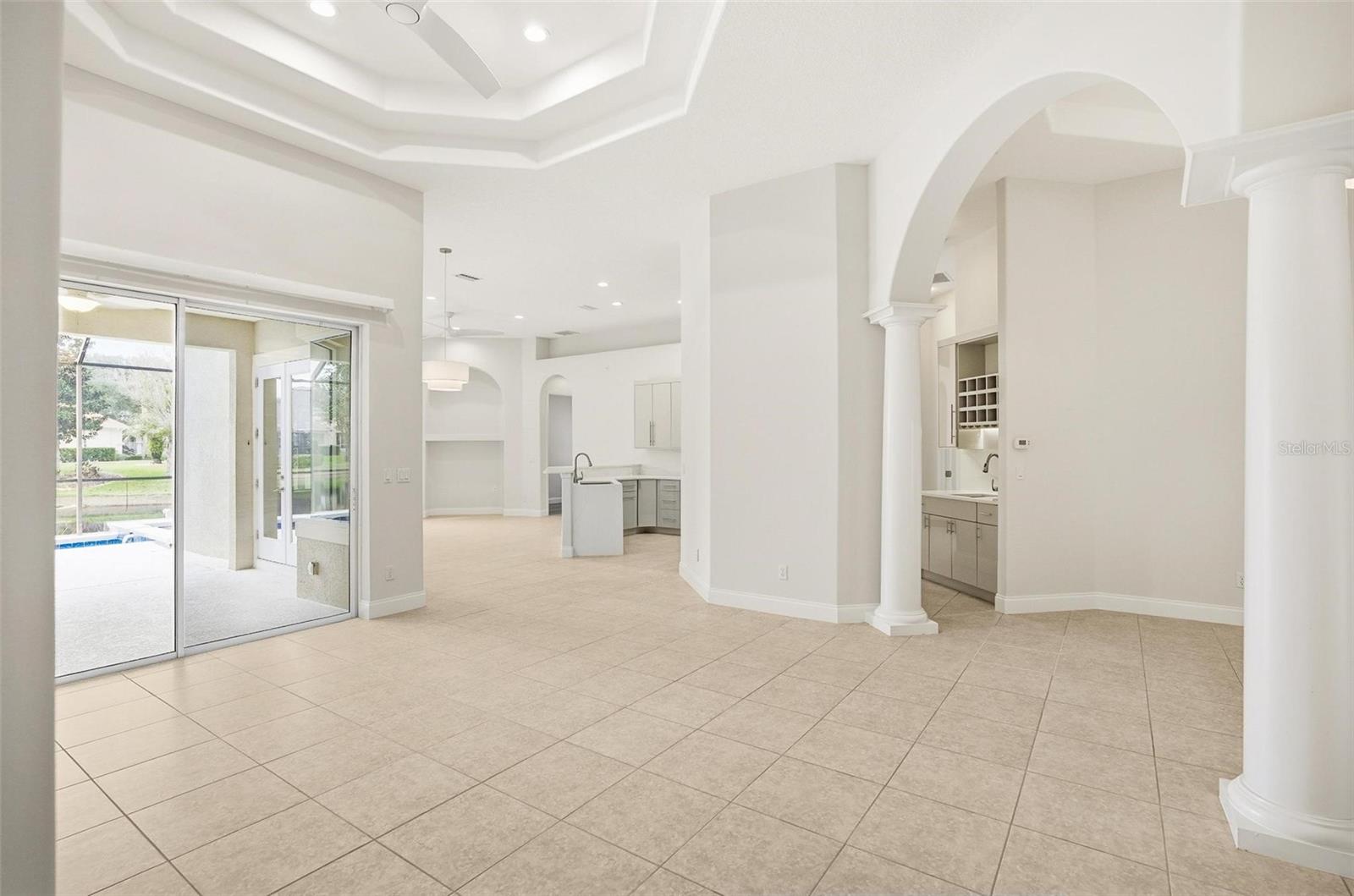 Image 11 of 80 For 28 Front Street