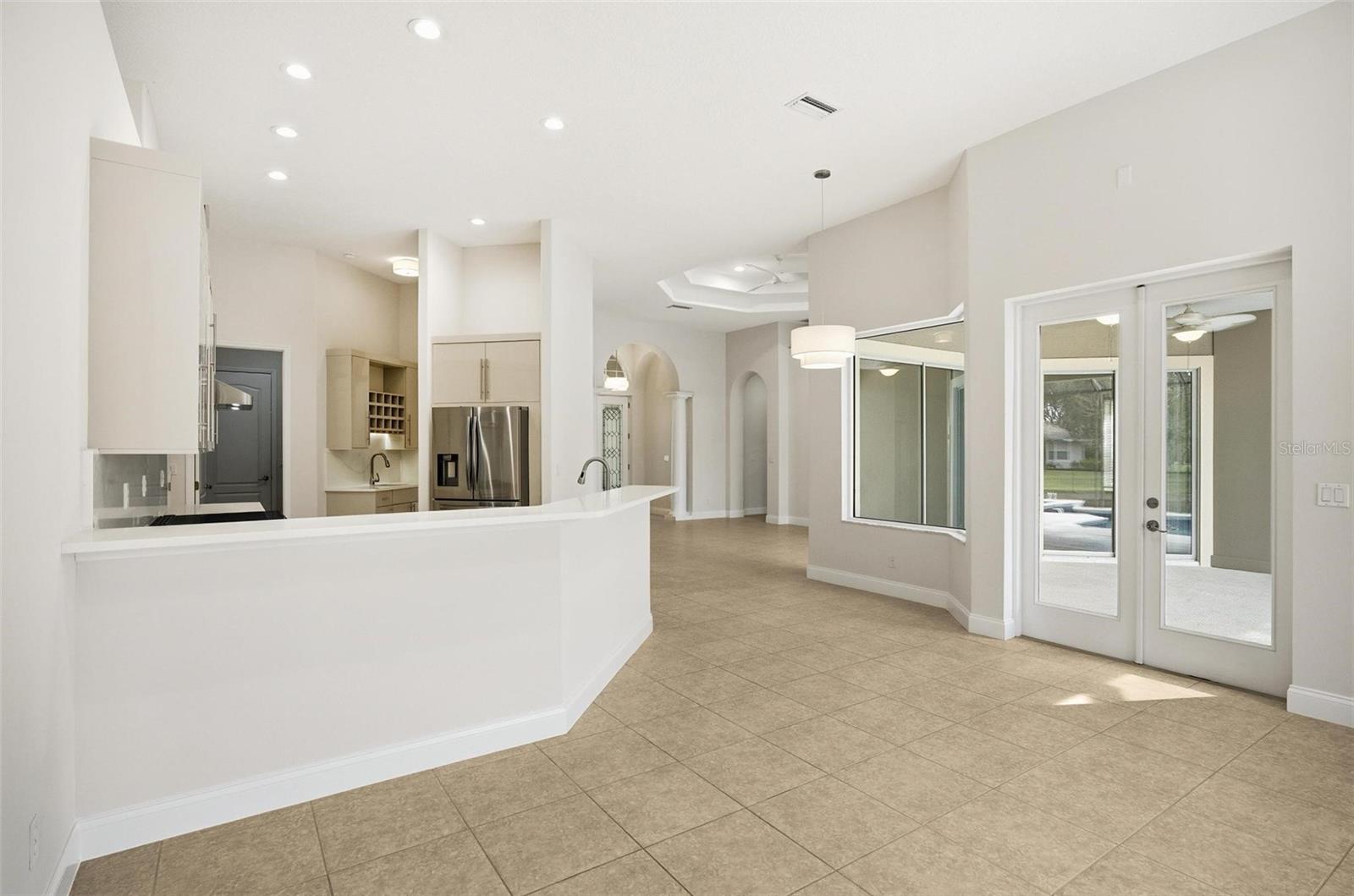 Image 13 of 80 For 28 Front Street