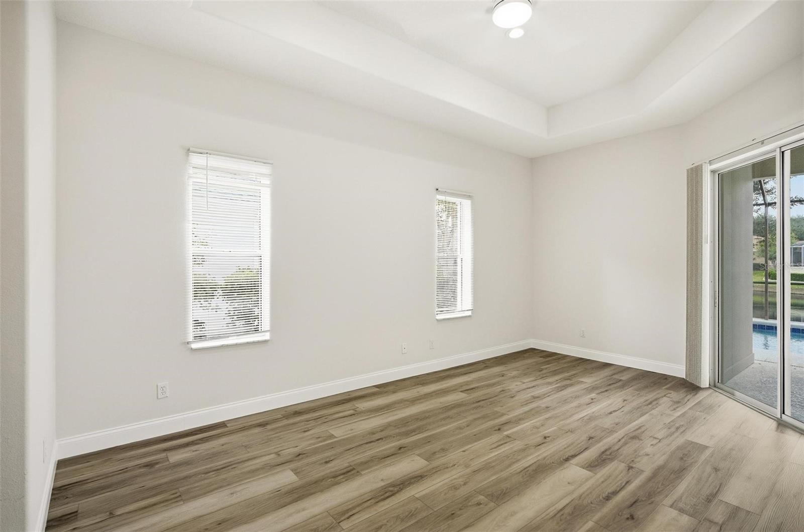 Image 29 of 80 For 28 Front Street