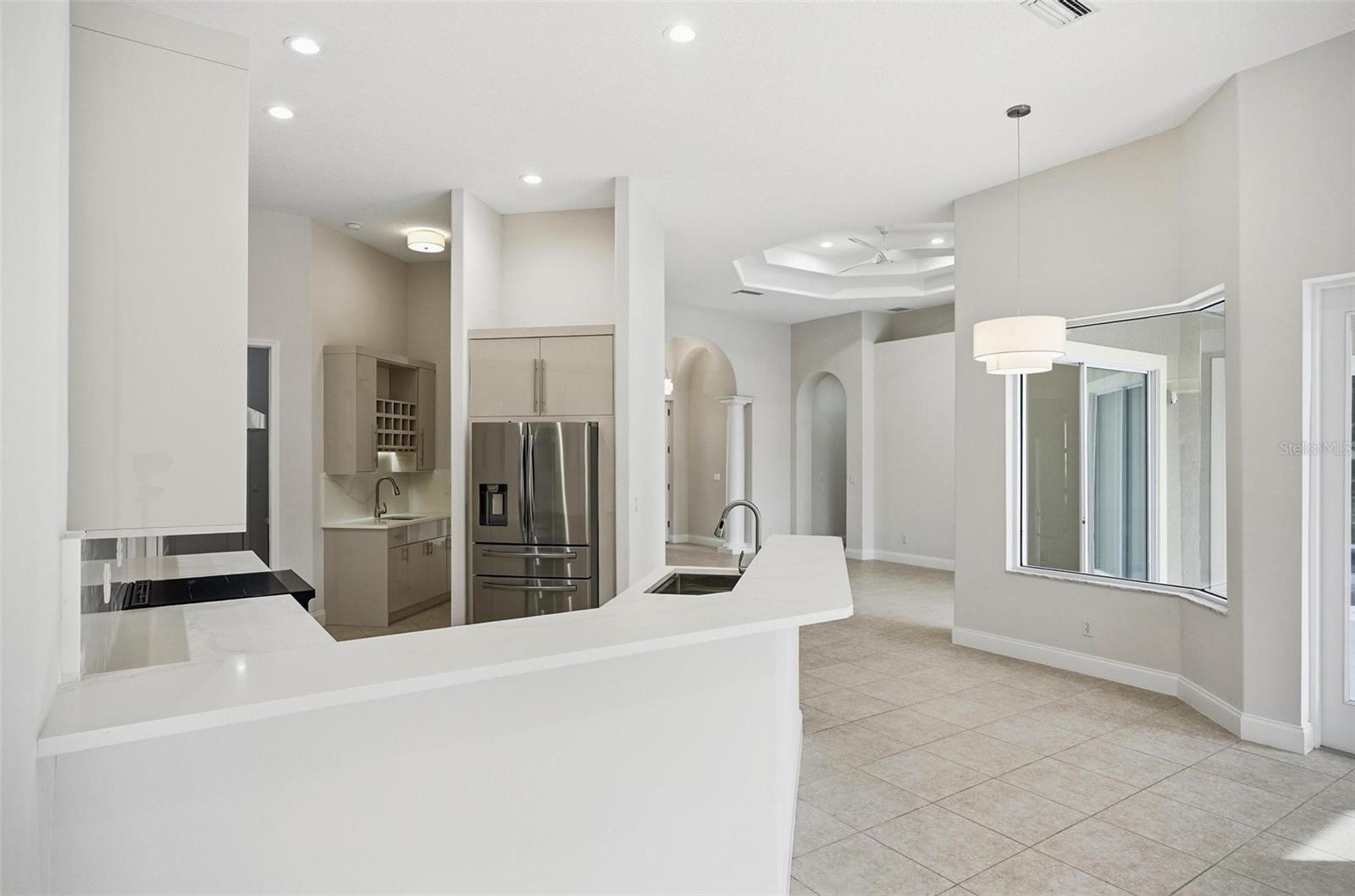 Image 44 of 80 For 28 Front Street