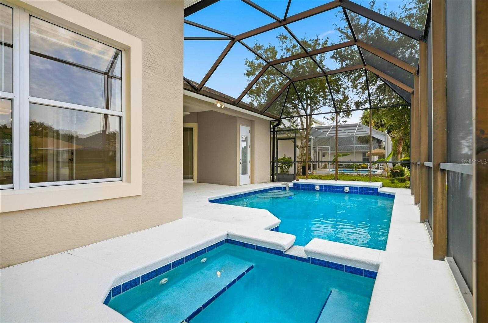 Image 62 of 80 For 28 Front Street