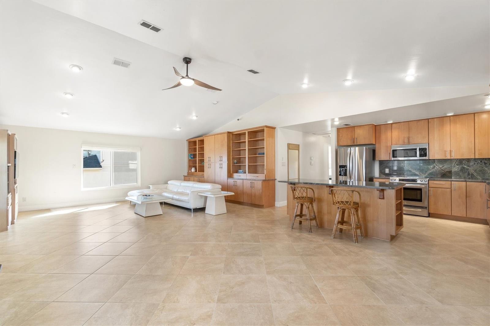 Image 3 of 72 For 56 Ocean Street