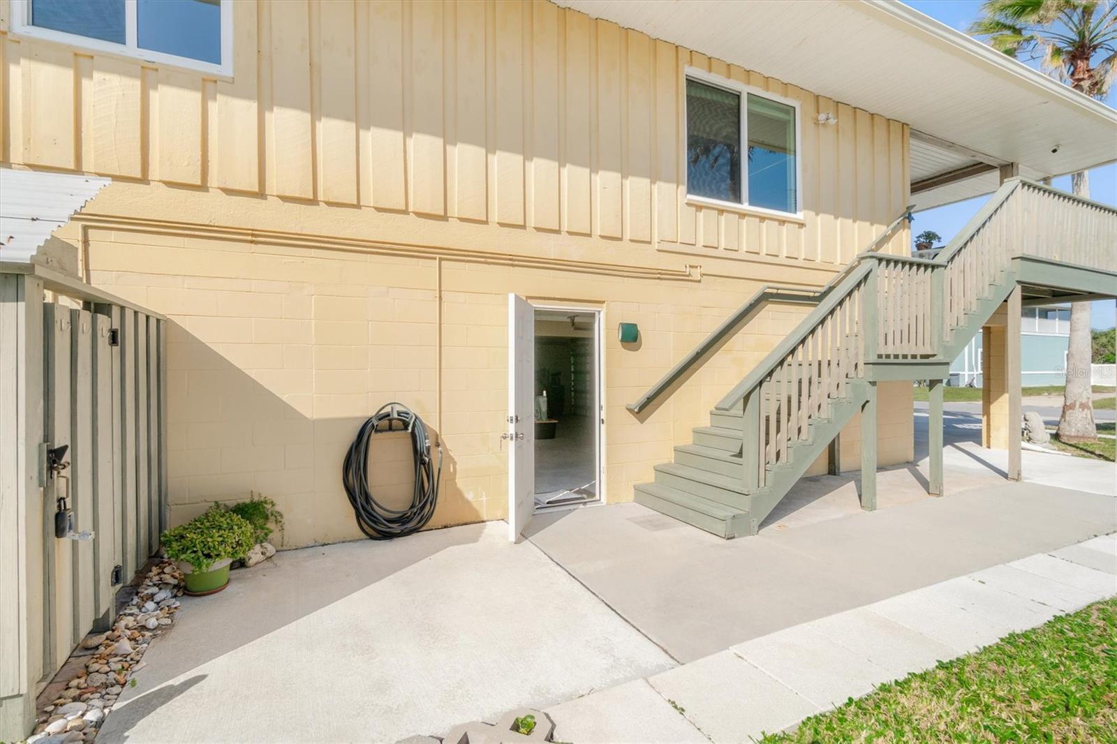 Image 36 of 72 For 56 Ocean Street