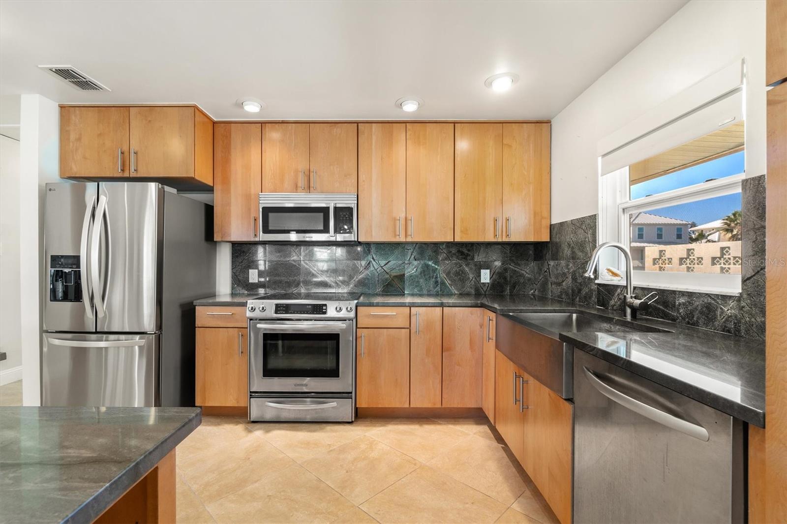 Image 8 of 72 For 56 Ocean Street