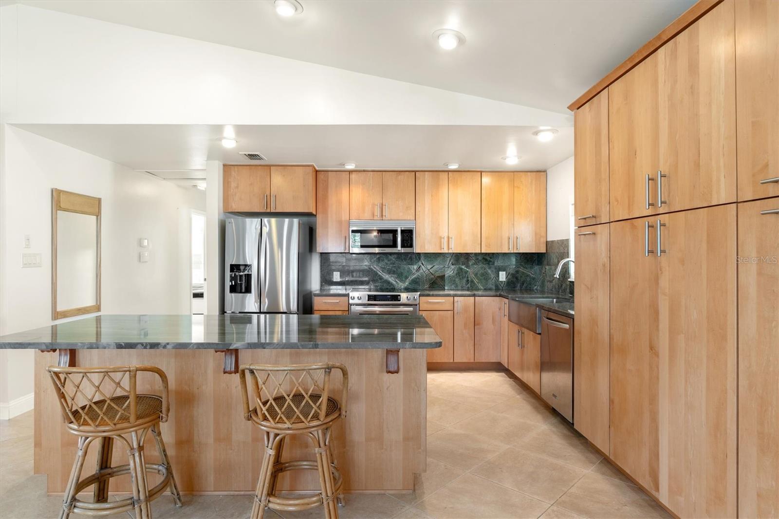 Image 9 of 72 For 56 Ocean Street