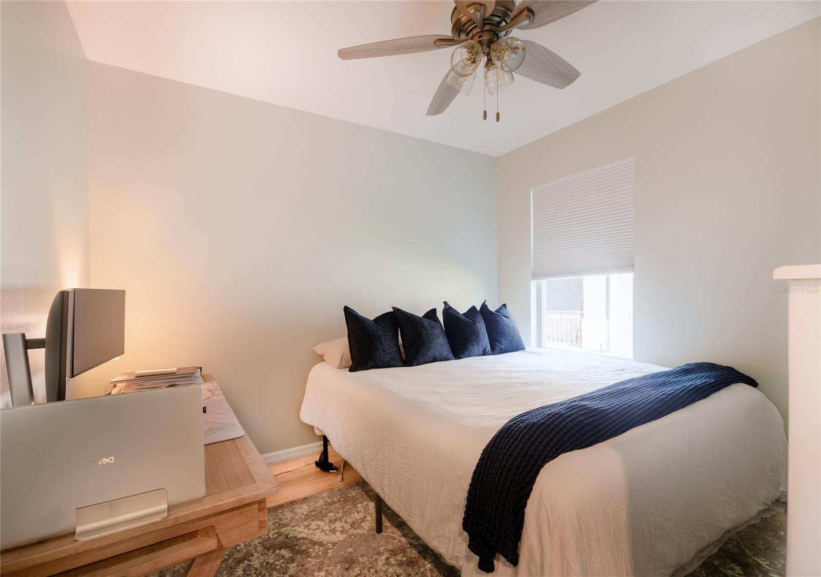 Image 17 of 30 For 3124 Areca Avenue