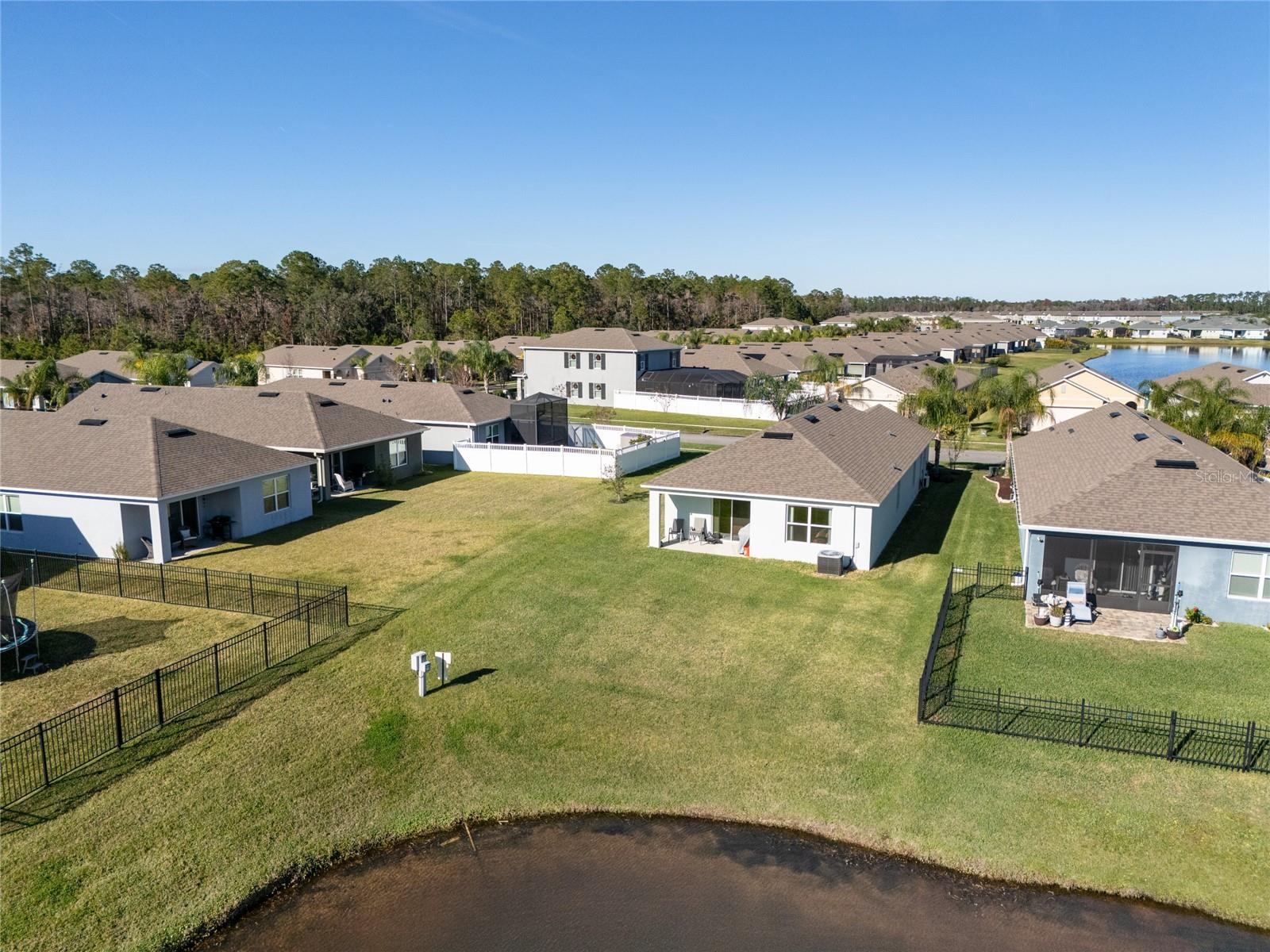 Image 25 of 30 For 3124 Areca Avenue