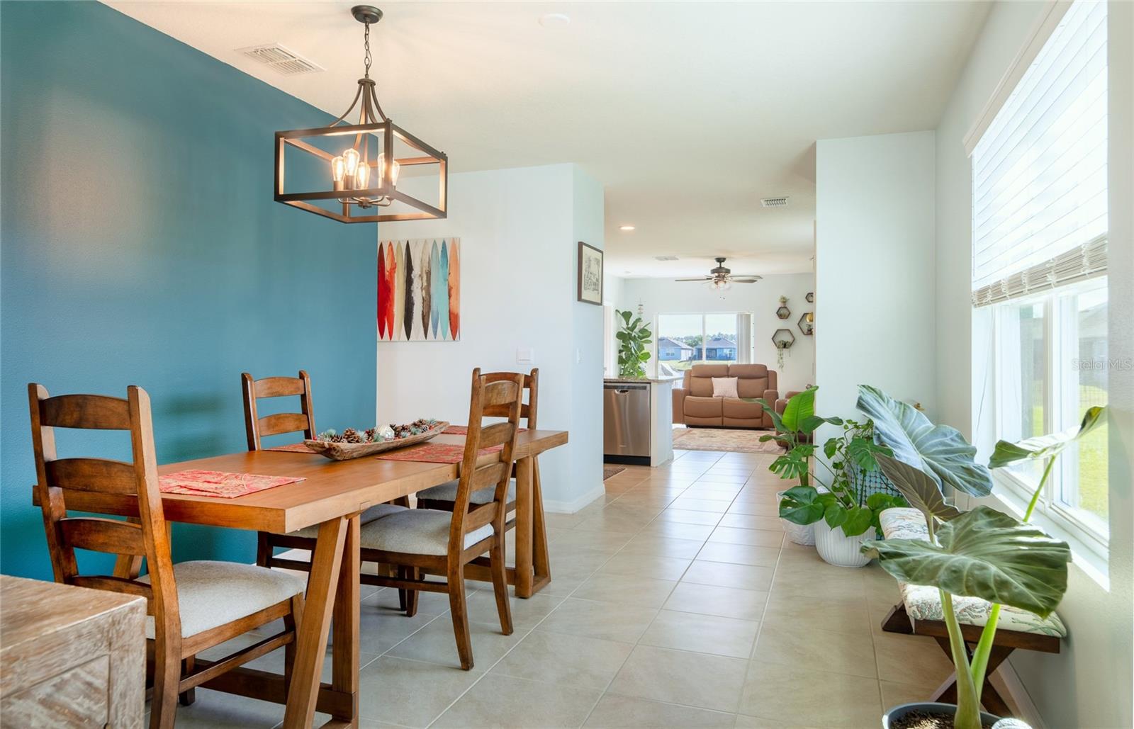 Image 5 of 30 For 3124 Areca Avenue