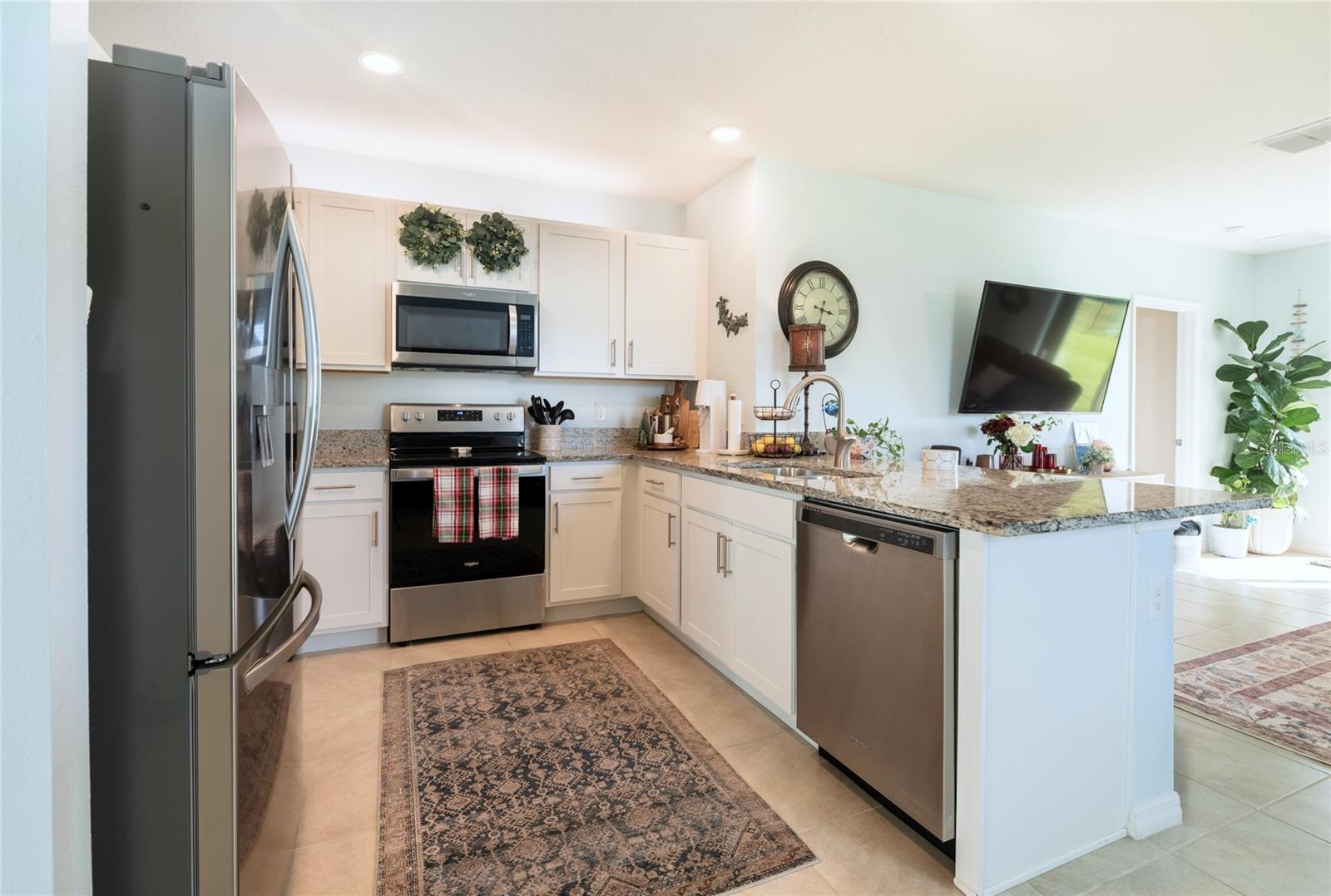 Image 6 of 30 For 3124 Areca Avenue