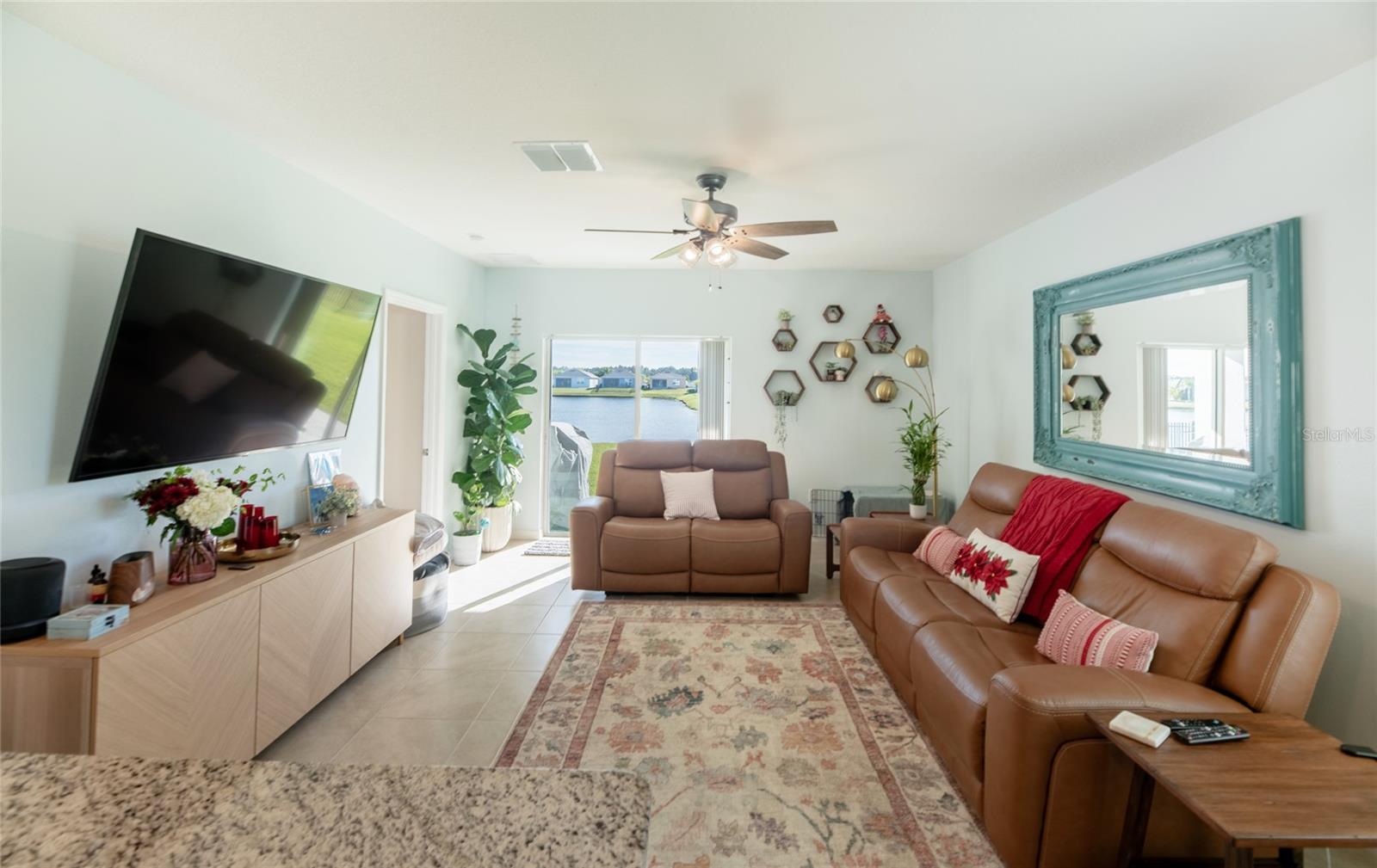 Image 9 of 30 For 3124 Areca Avenue