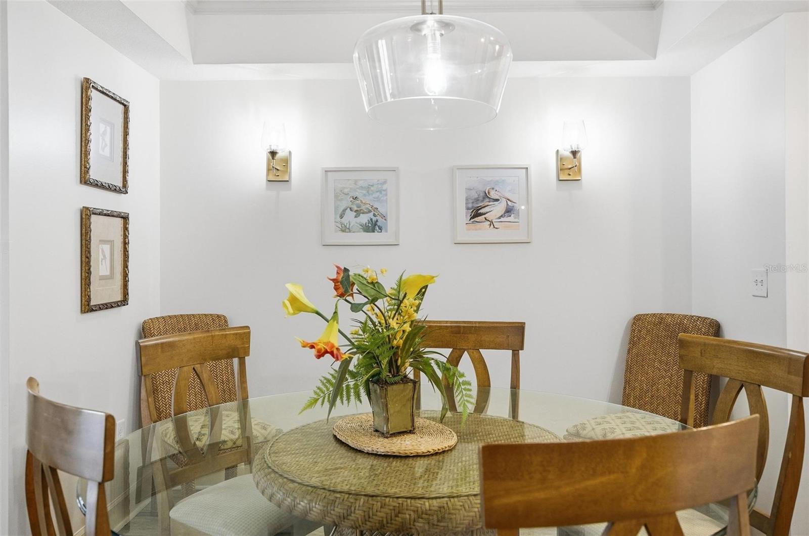 Image 17 of 76 For 200 Ocean Crest Drive 707