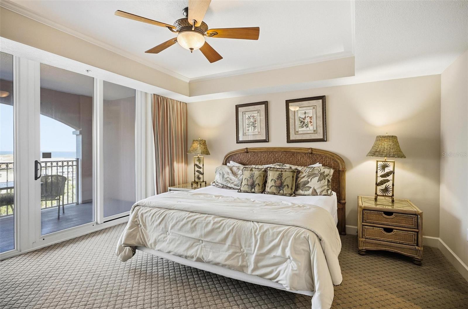 Image 23 of 76 For 200 Ocean Crest Drive 707