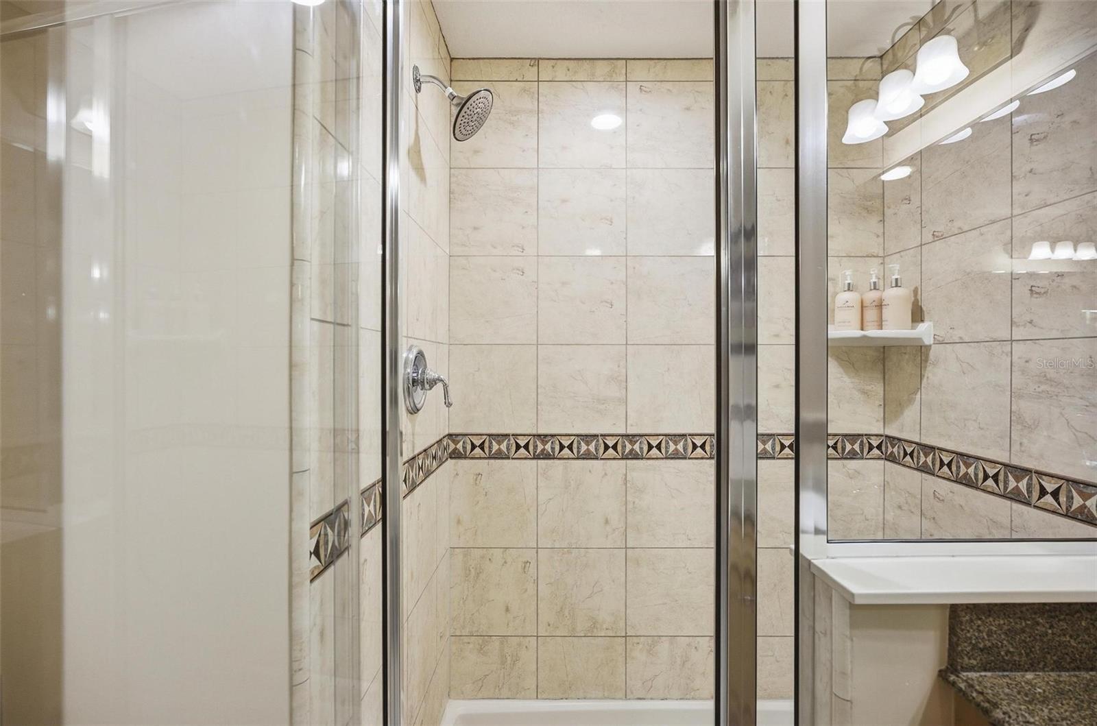 Image 31 of 76 For 200 Ocean Crest Drive 707