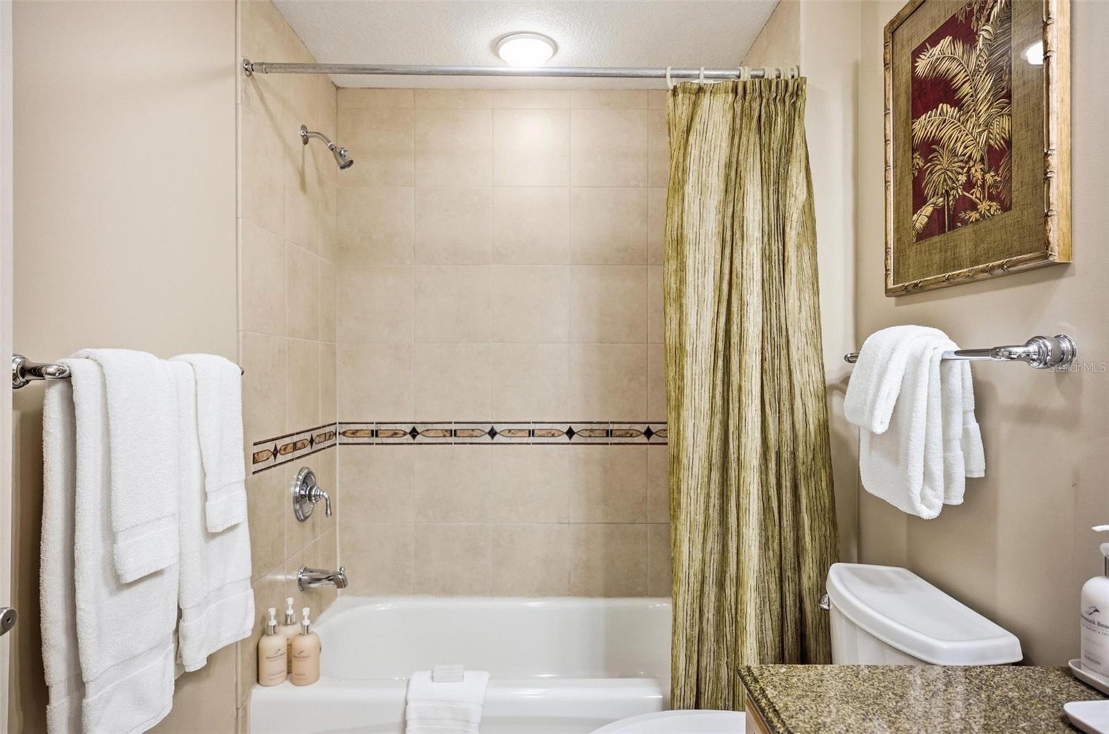 Image 49 of 76 For 200 Ocean Crest Drive 707