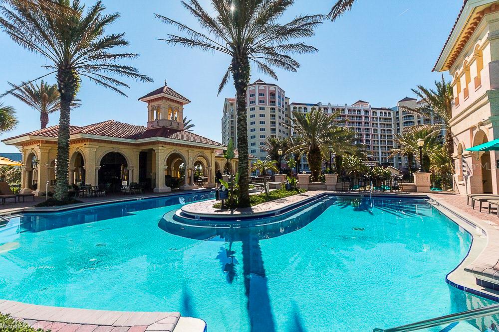 Image 57 of 76 For 200 Ocean Crest Drive 707