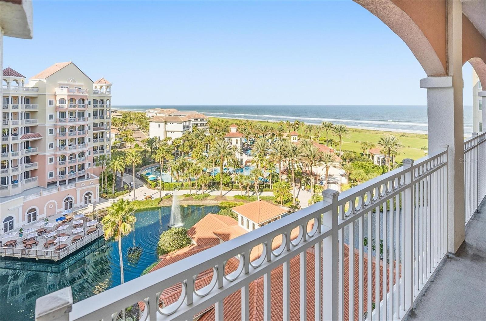 Image 9 of 76 For 200 Ocean Crest Drive 707