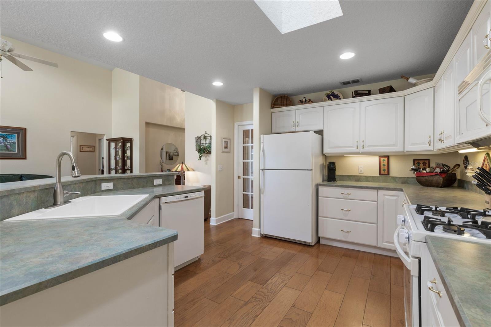 Image 21 of 61 For 5011 John Anderson Highway