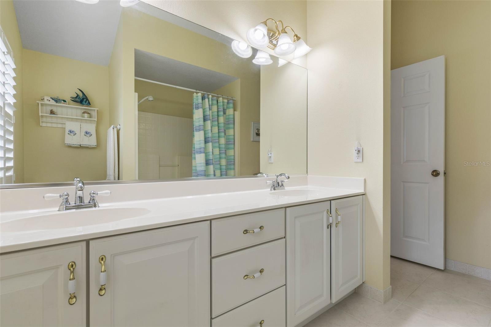 Image 26 of 61 For 5011 John Anderson Highway