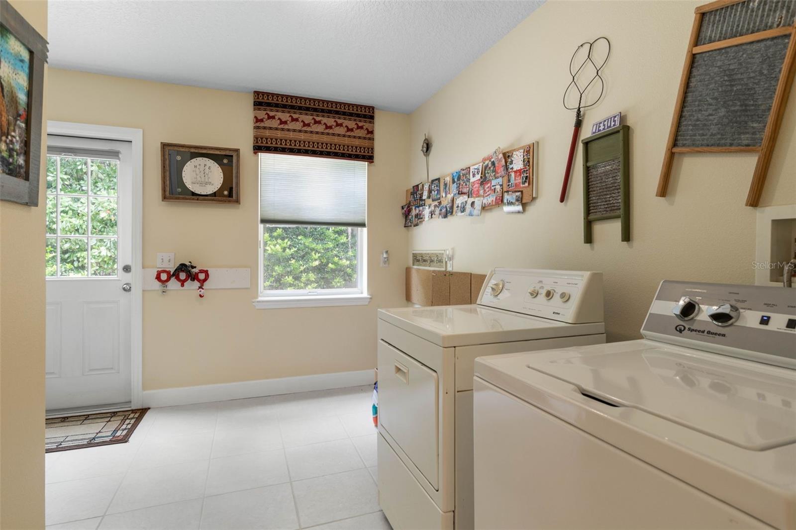 Image 35 of 61 For 5011 John Anderson Highway