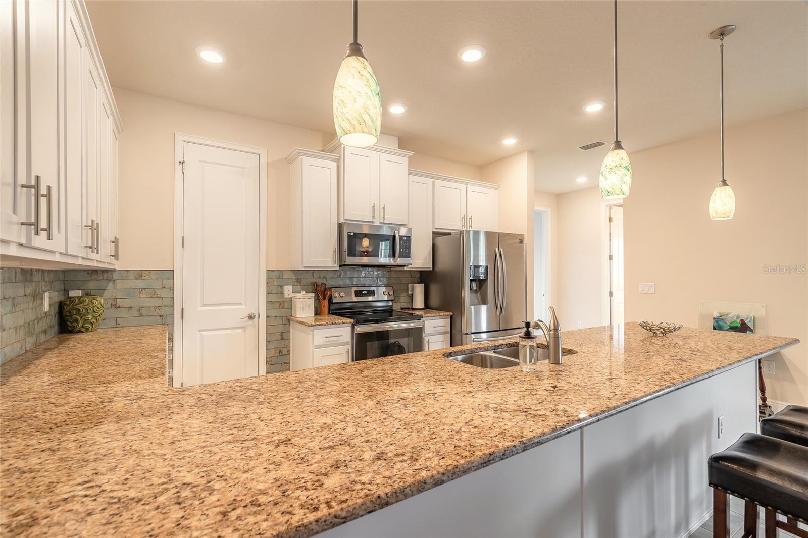 Image 14 of 41 For 3 Hawk Roost Court