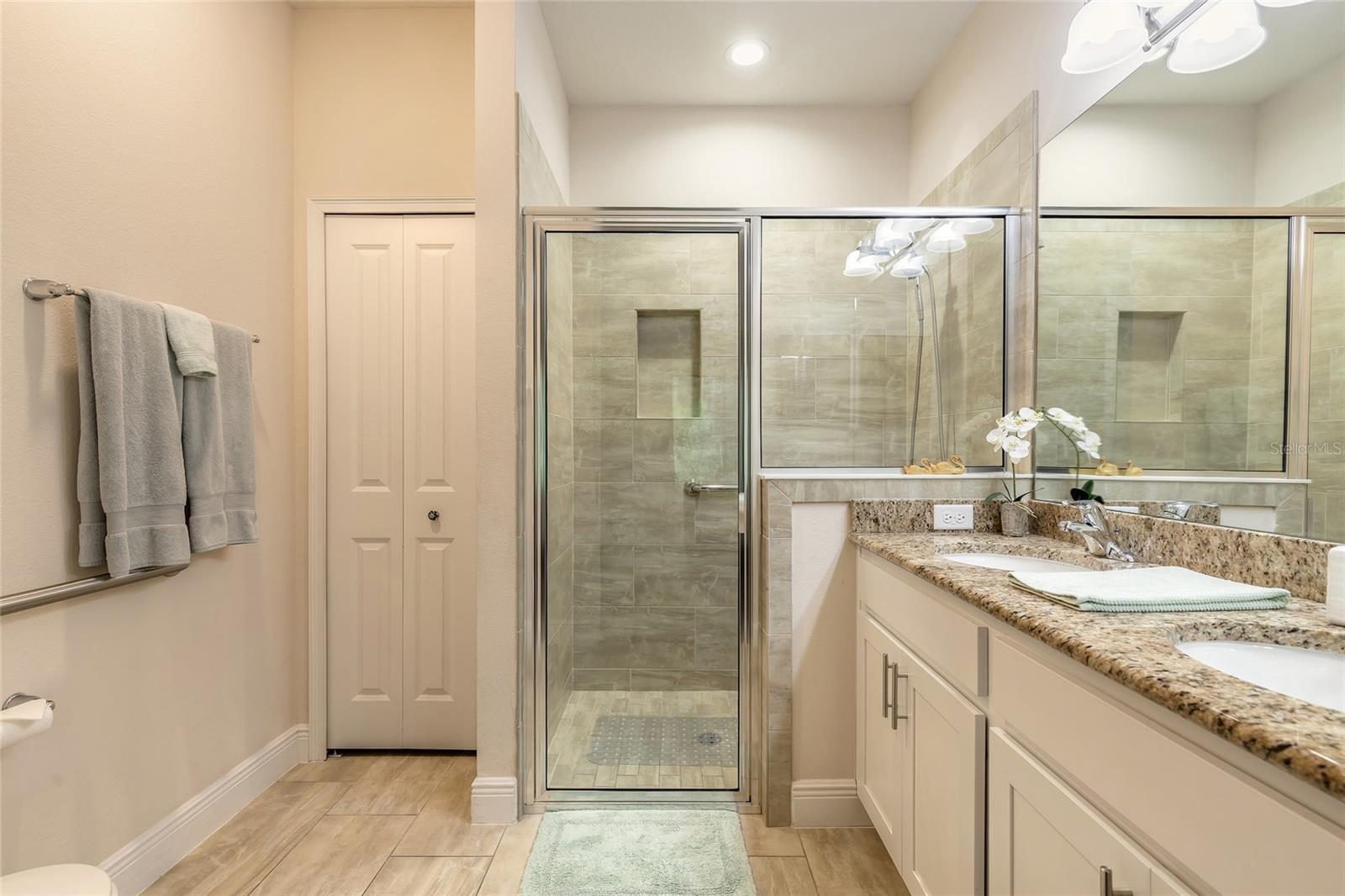 Image 22 of 41 For 3 Hawk Roost Court