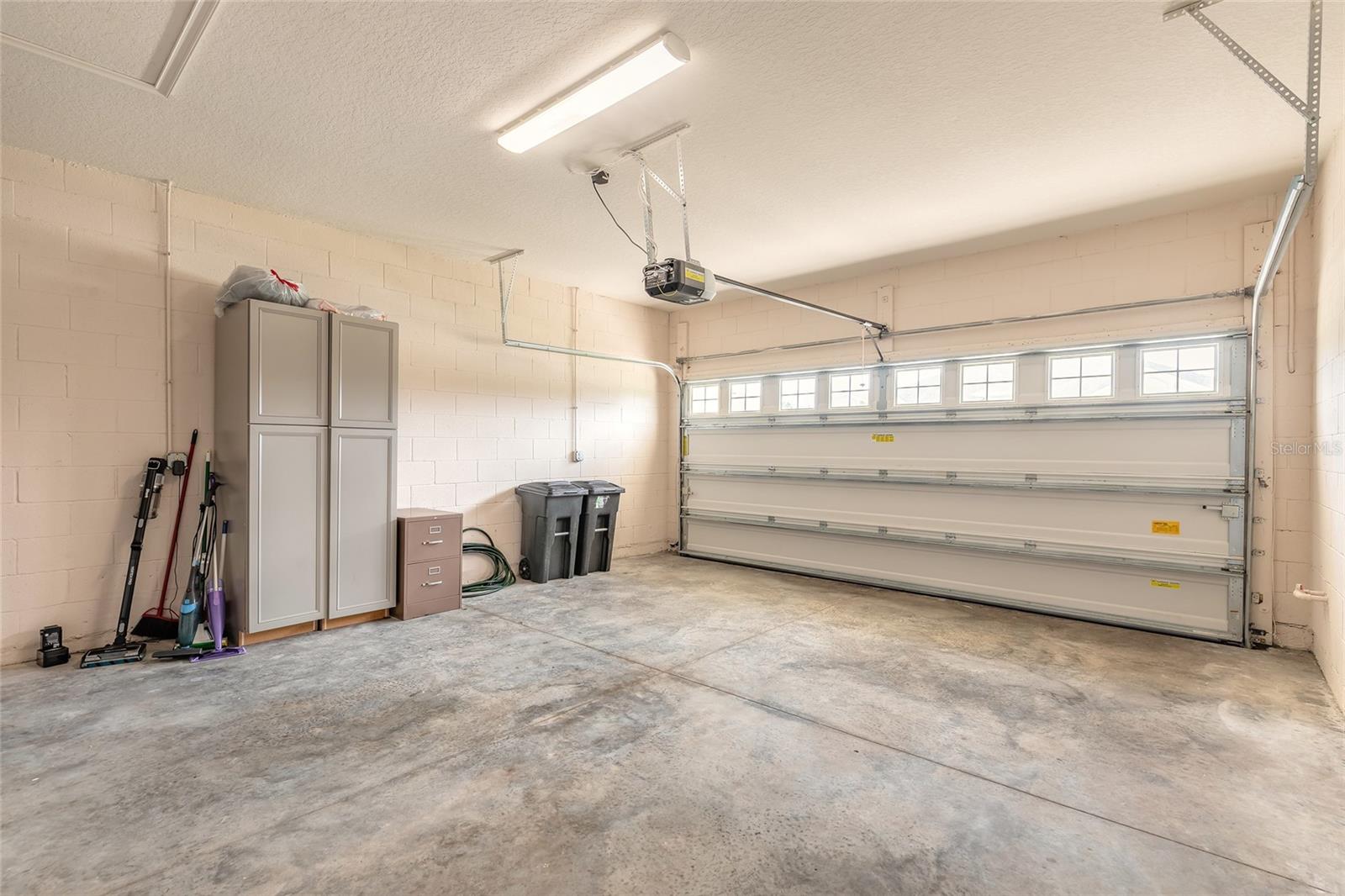 Image 34 of 41 For 3 Hawk Roost Court