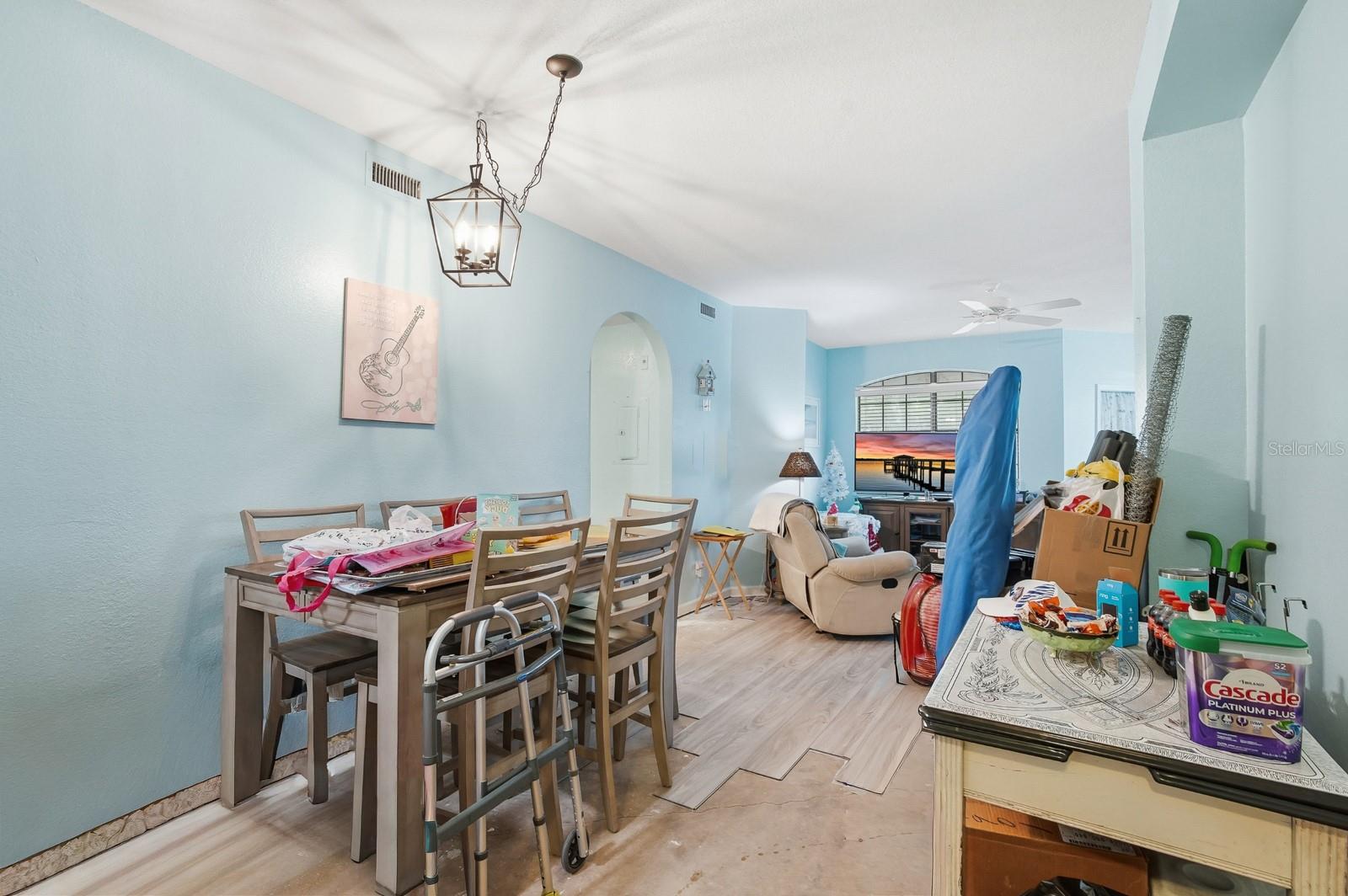 Image 27 of 45 For 1810 Vista Cove Road