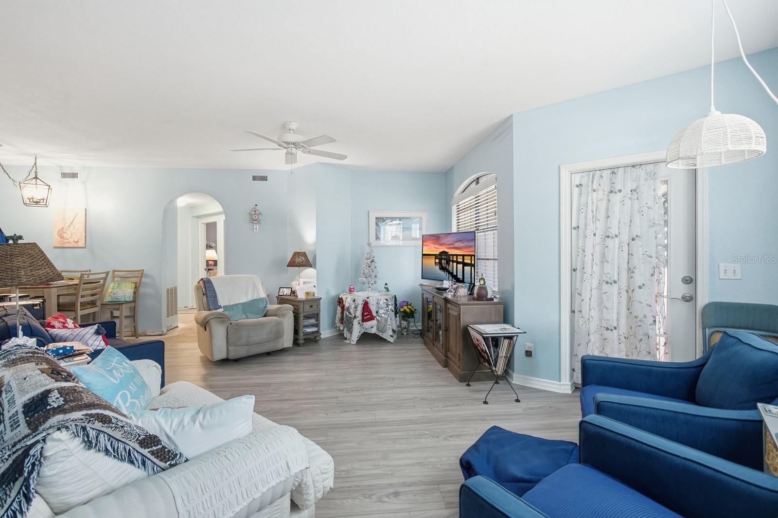 Image 31 of 45 For 1810 Vista Cove Road