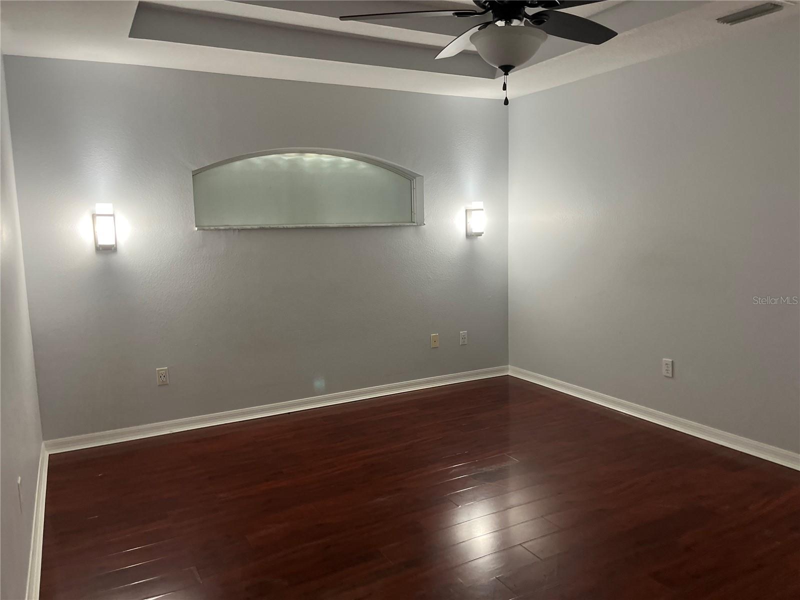 Image 16 of 41 For 12 Prairie Lane