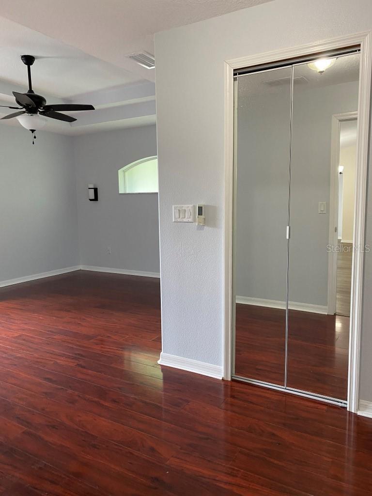 Image 19 of 41 For 12 Prairie Lane