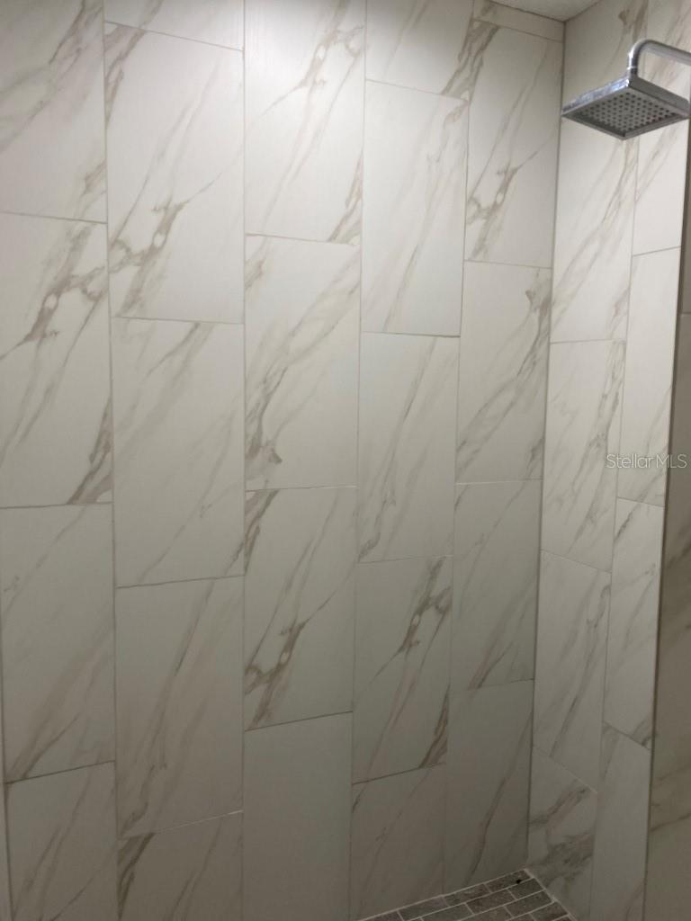 Image 23 of 41 For 12 Prairie Lane