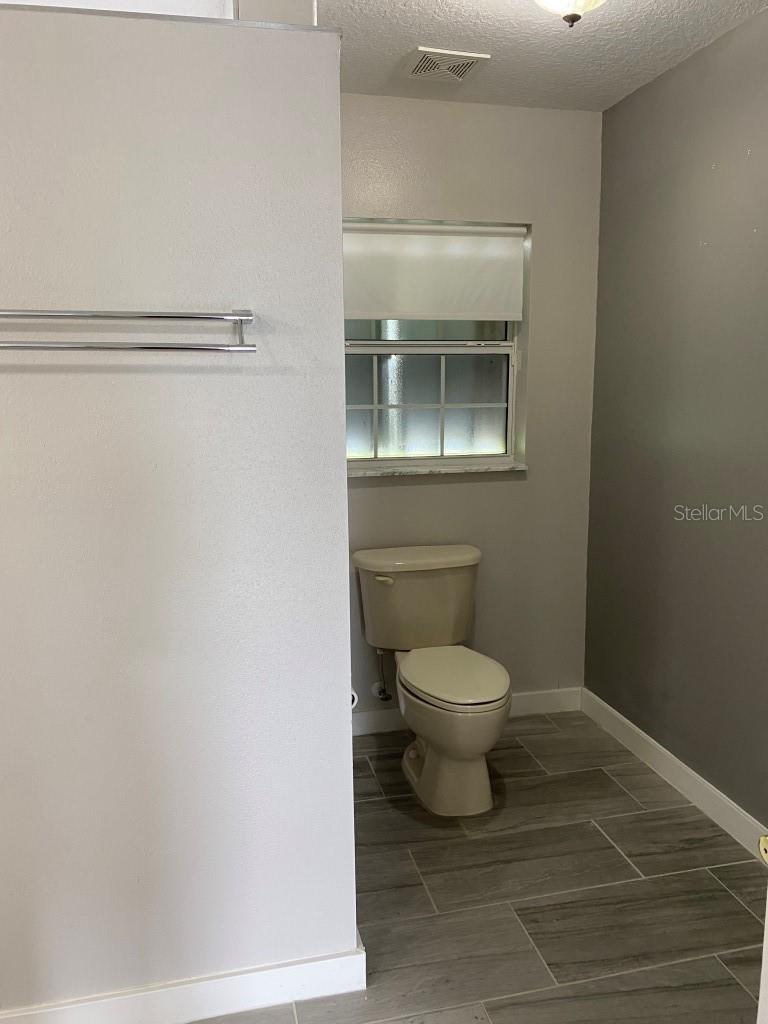 Image 28 of 41 For 12 Prairie Lane