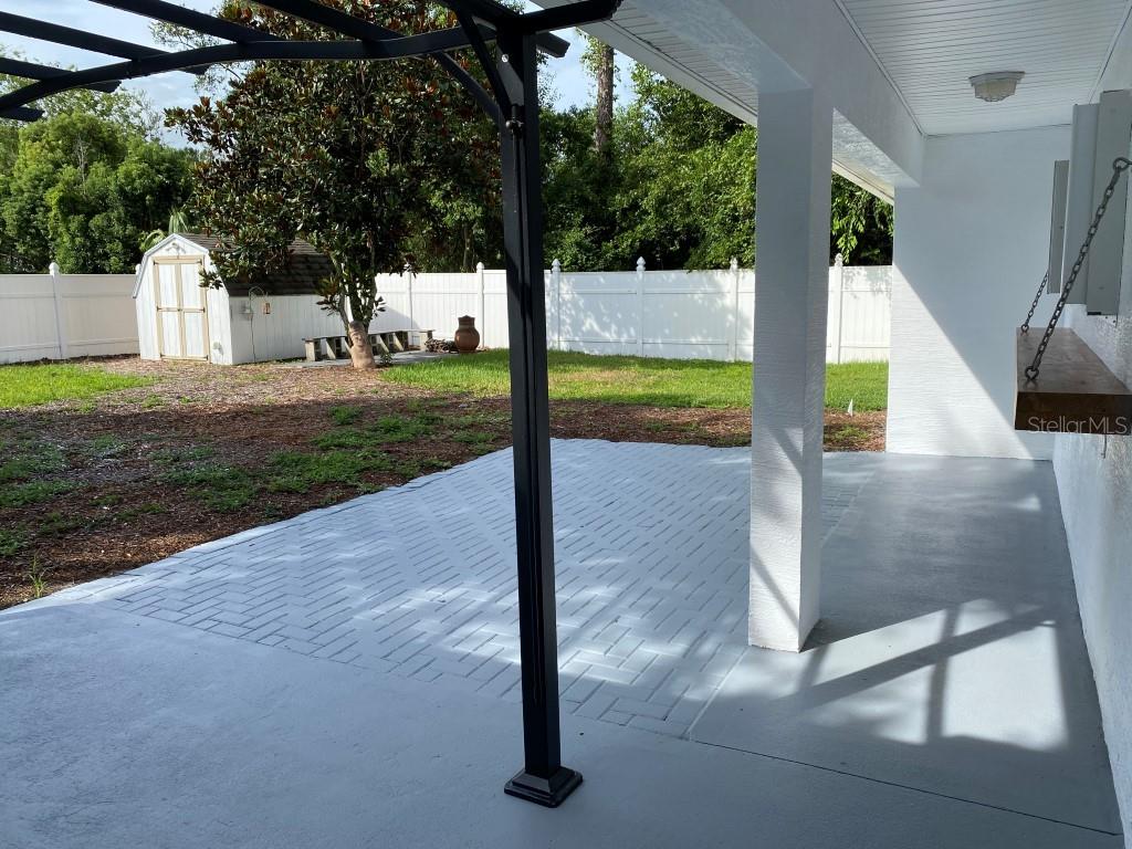 Image 32 of 41 For 12 Prairie Lane