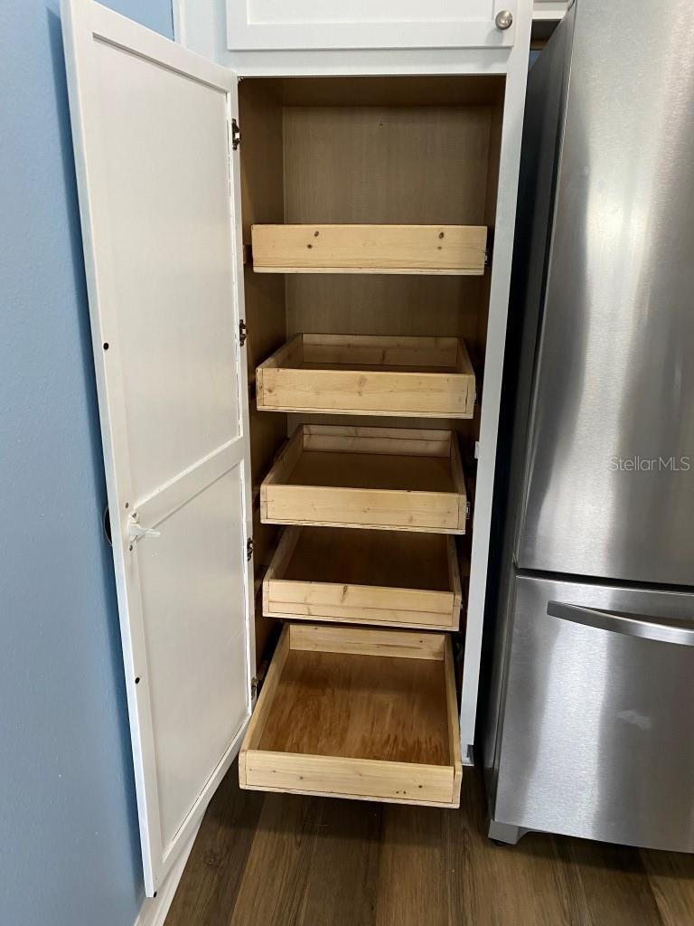 Image 8 of 41 For 12 Prairie Lane