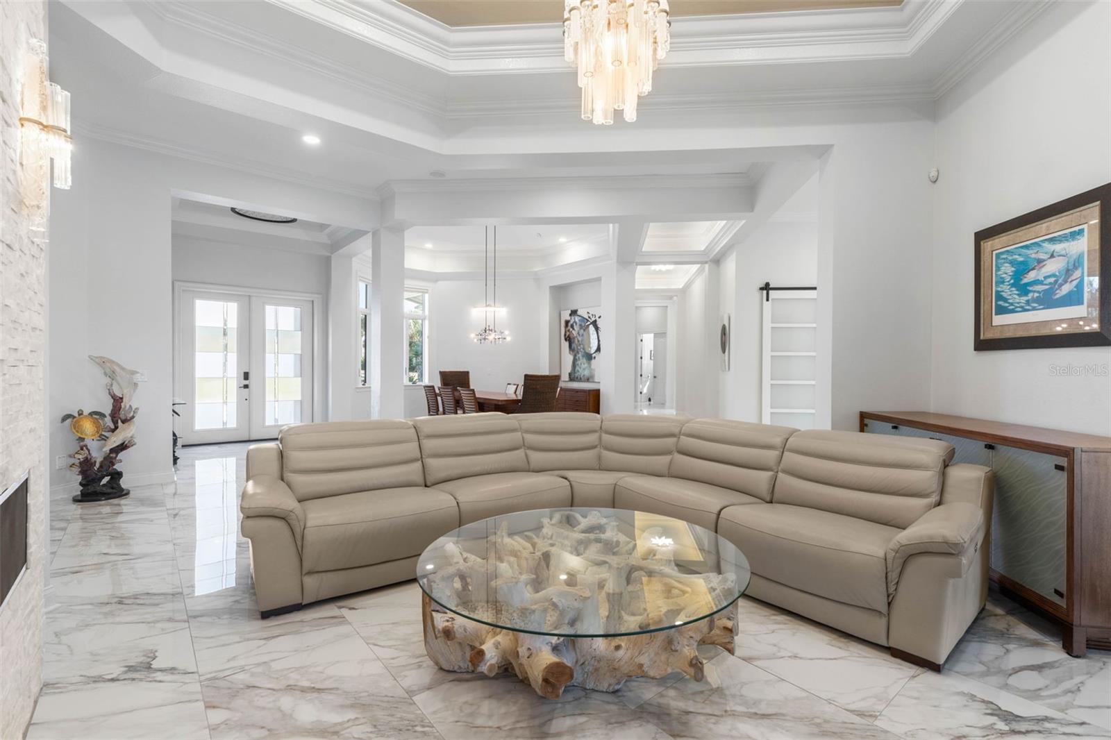 Image 11 of 79 For 146 Island Estates Parkway