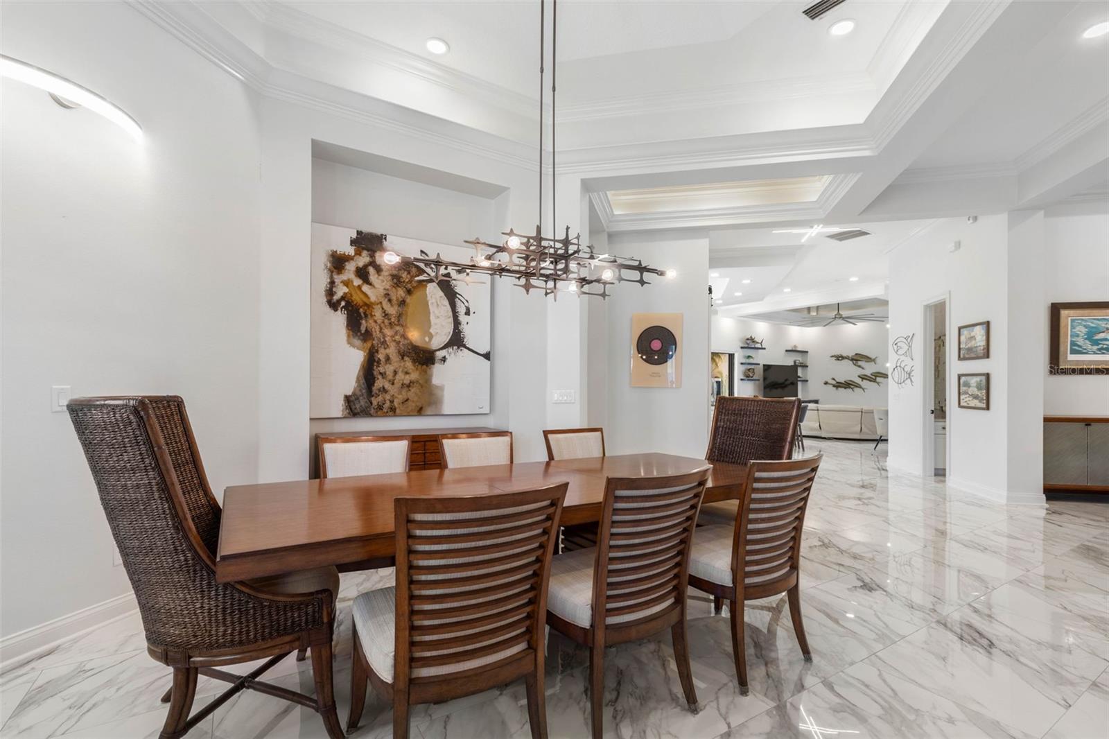 Image 17 of 79 For 146 Island Estates Parkway