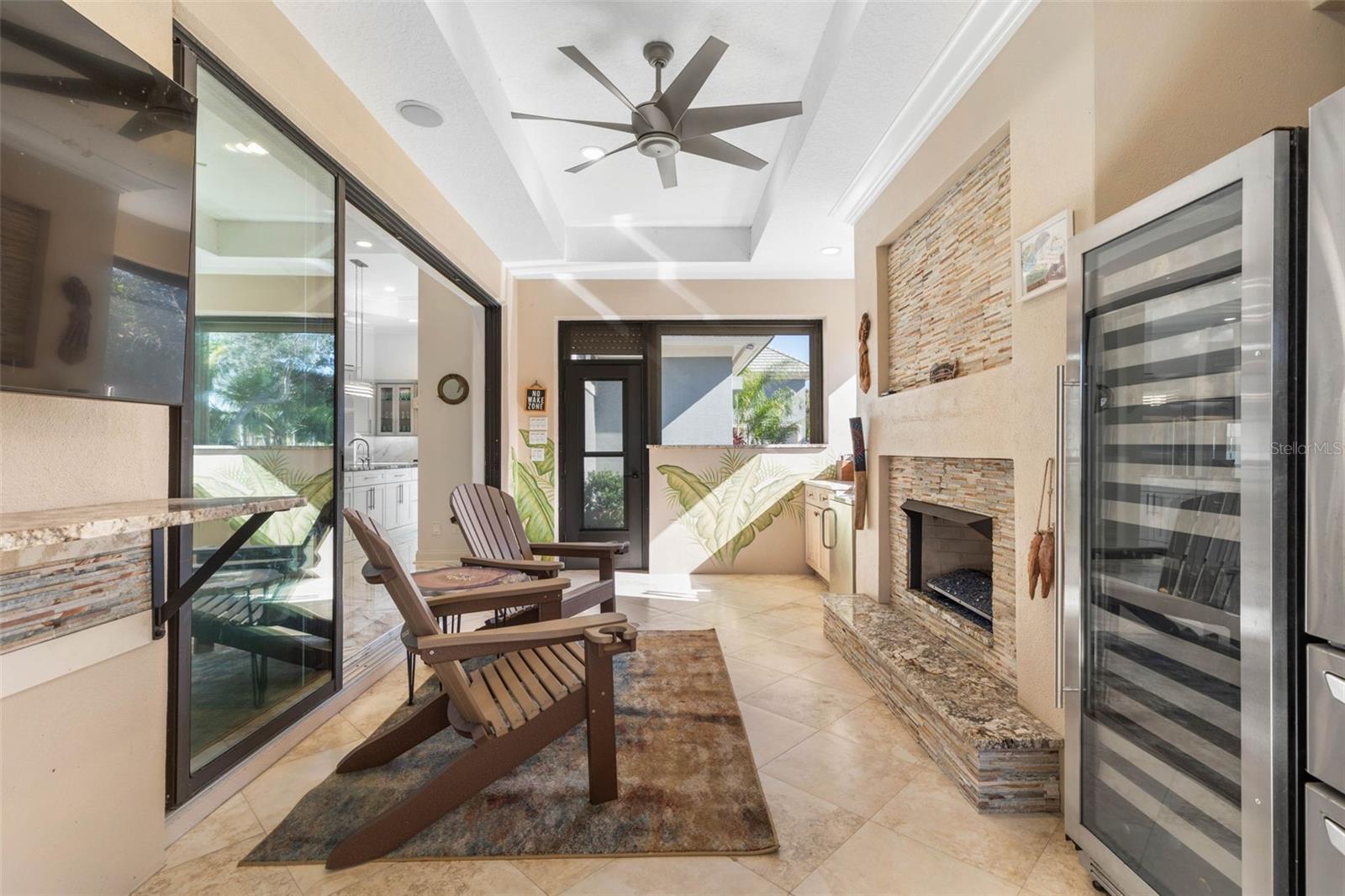 Image 20 of 79 For 146 Island Estates Parkway