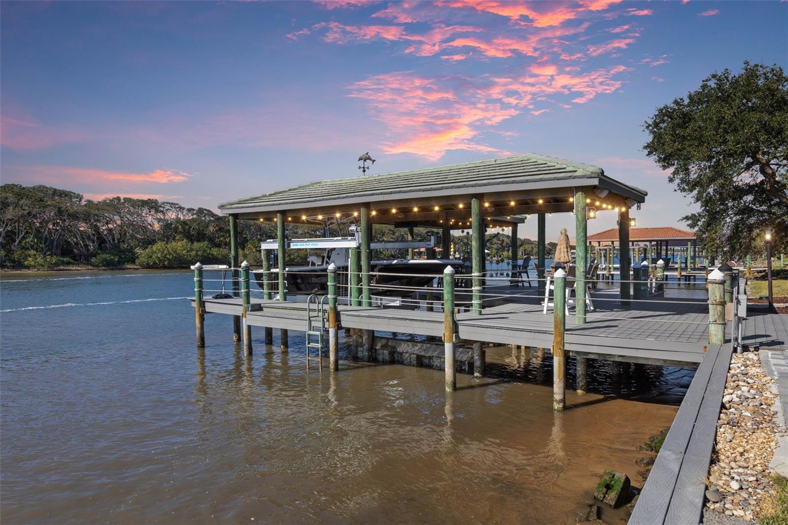 Image 32 of 79 For 146 Island Estates Parkway