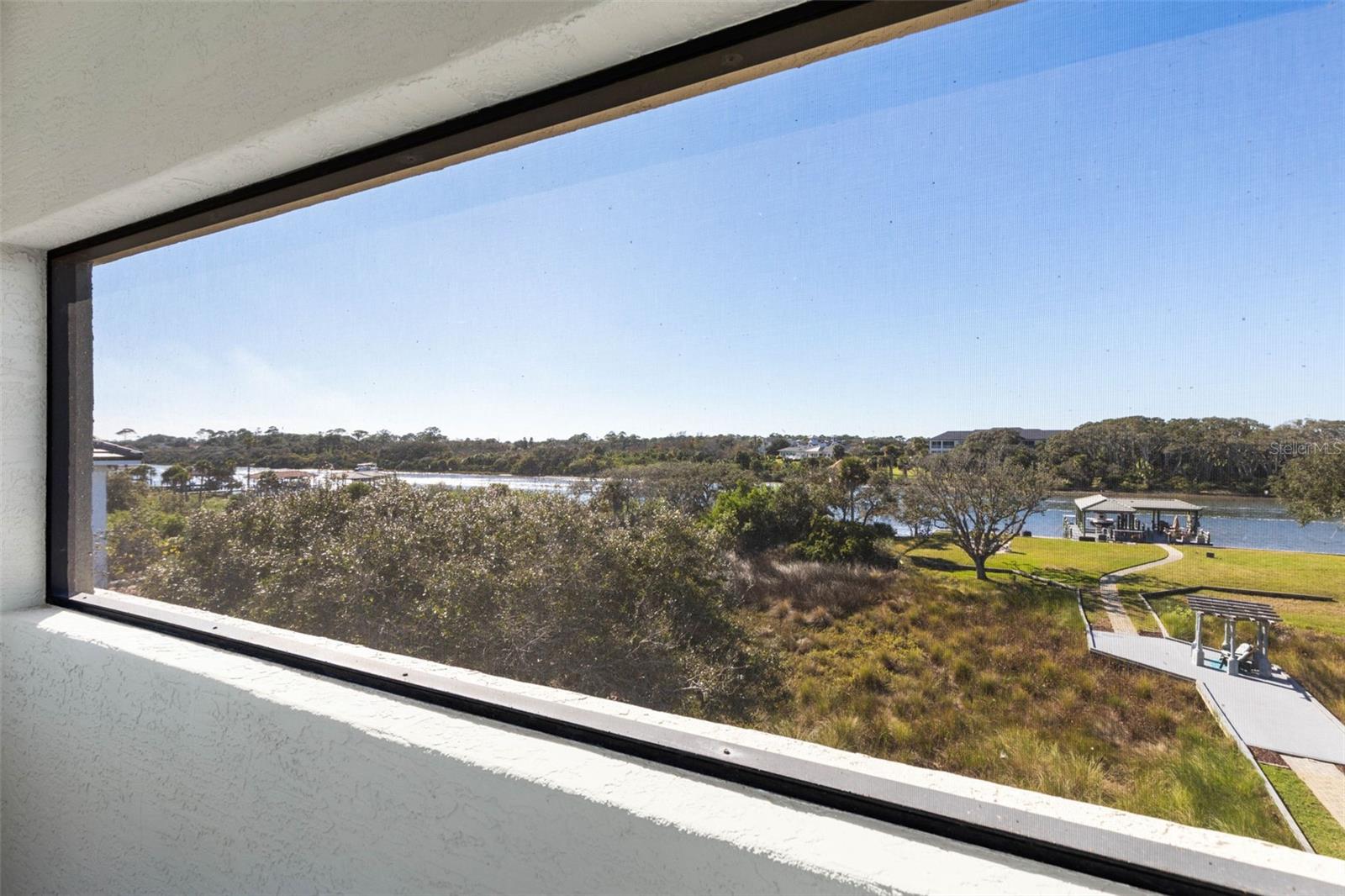 Image 49 of 79 For 146 Island Estates Parkway