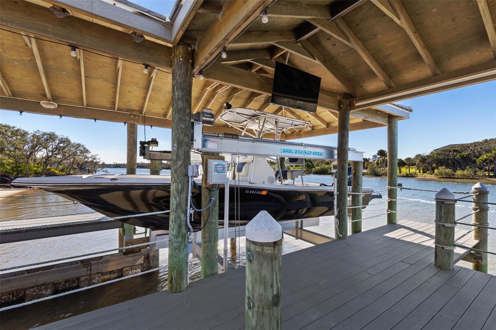 Image 71 of 79 For 146 Island Estates Parkway