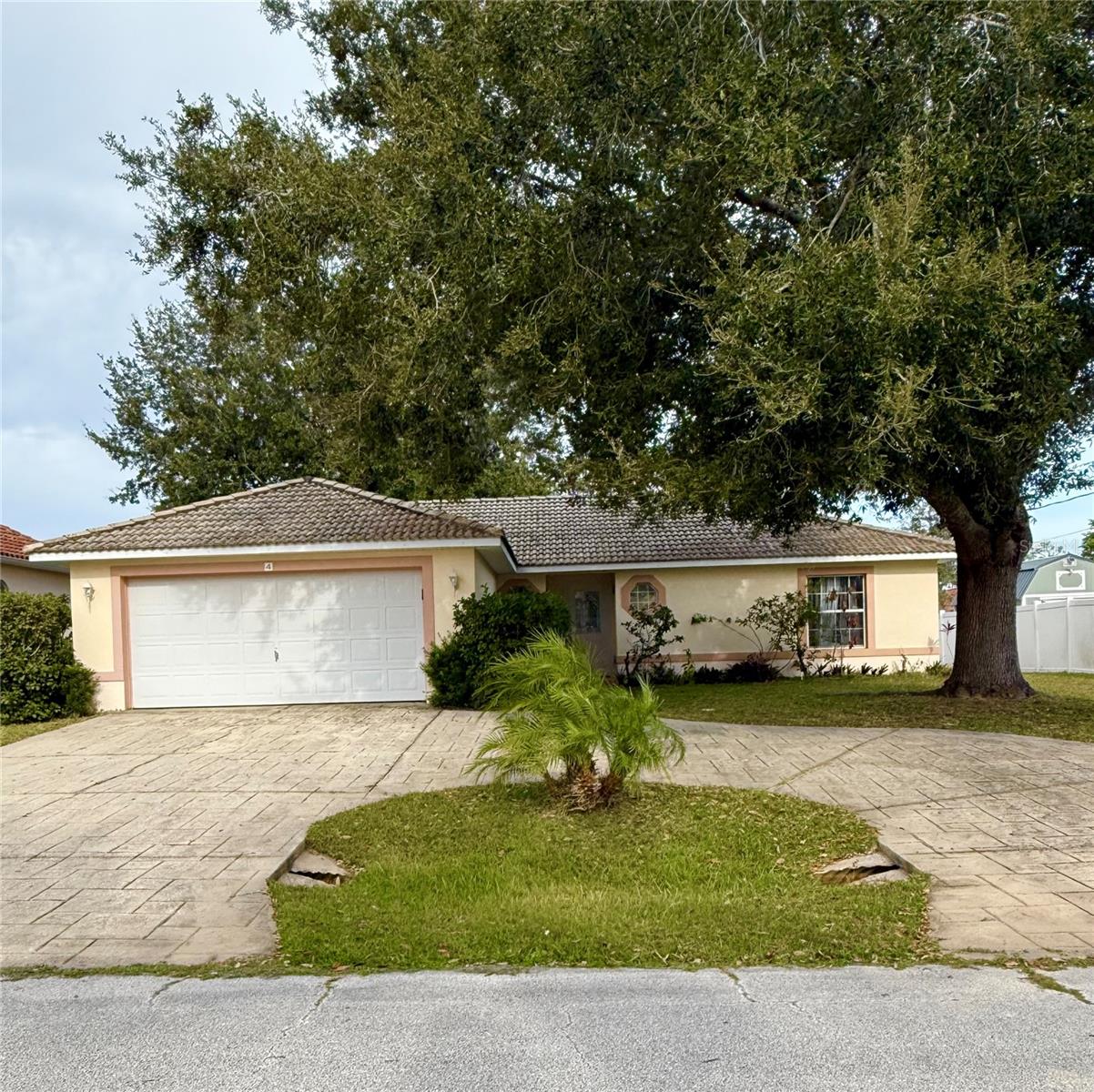 Image 16 of 20 For 4 Fernon Lane