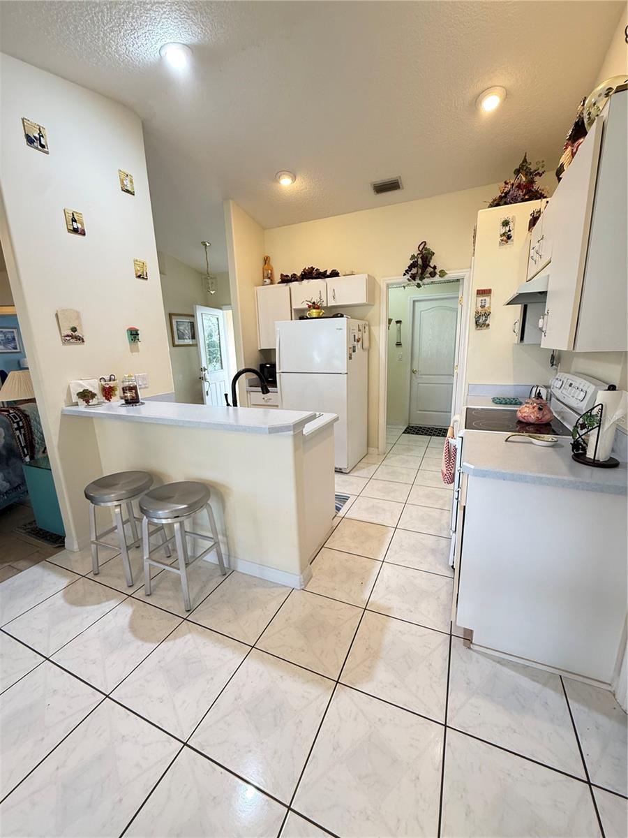 Image 7 of 20 For 4 Fernon Lane