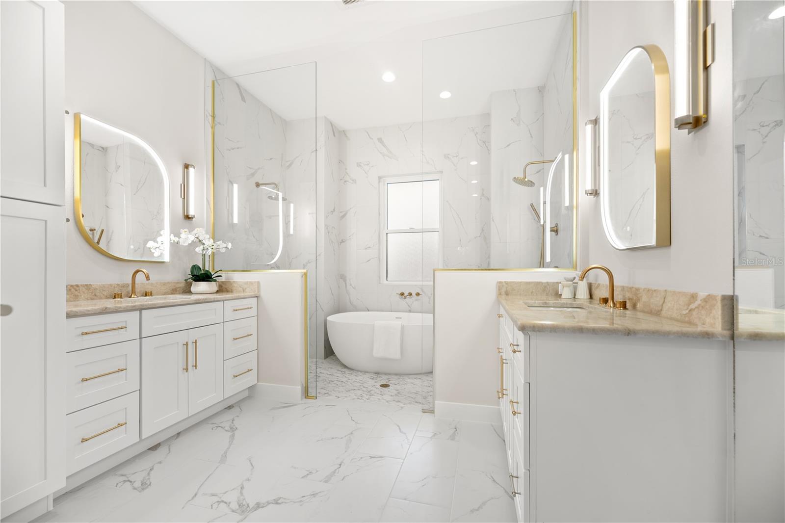 Image 29 of 65 For 2549 Palm Avenue