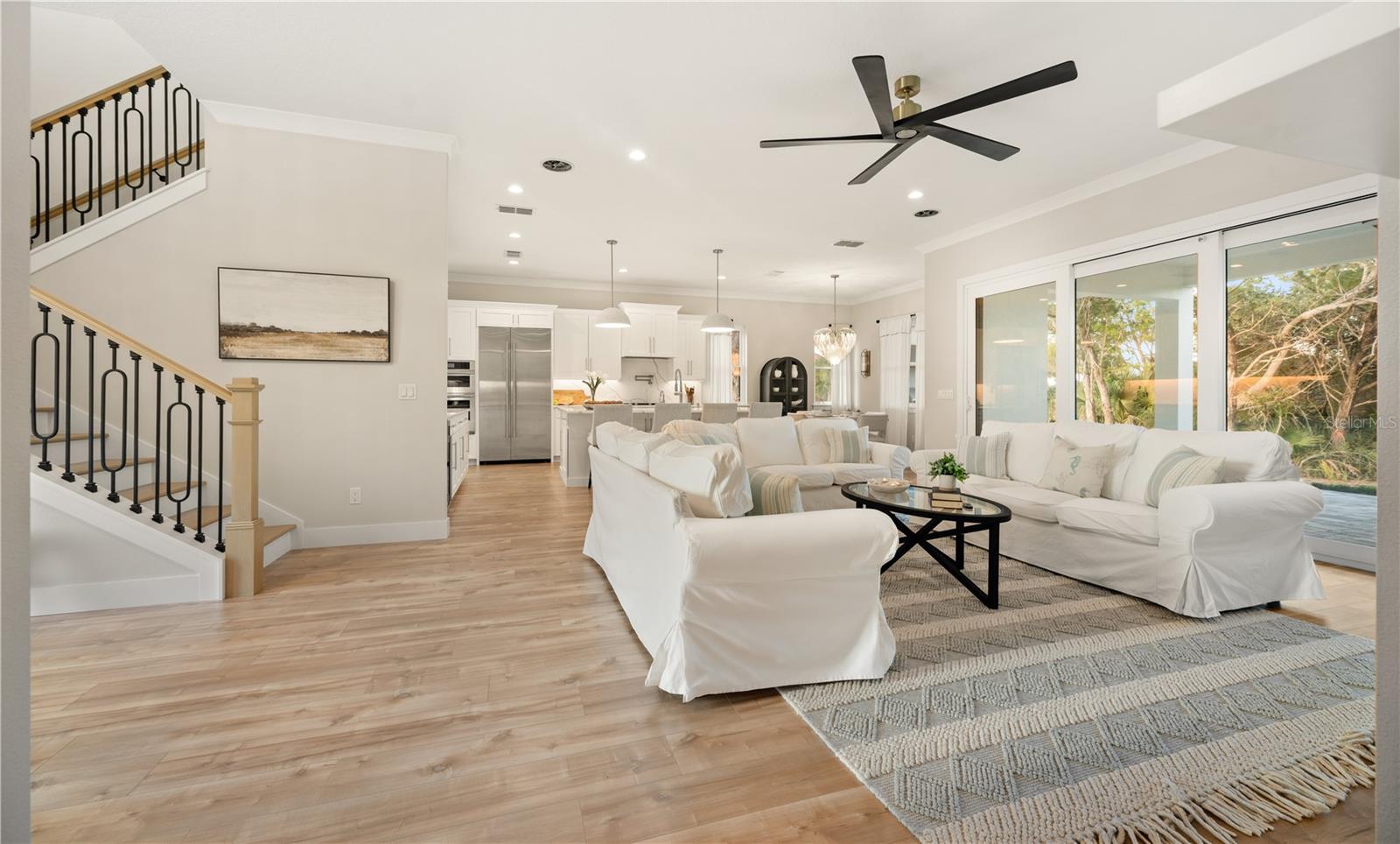 Image 3 of 65 For 2549 Palm Avenue