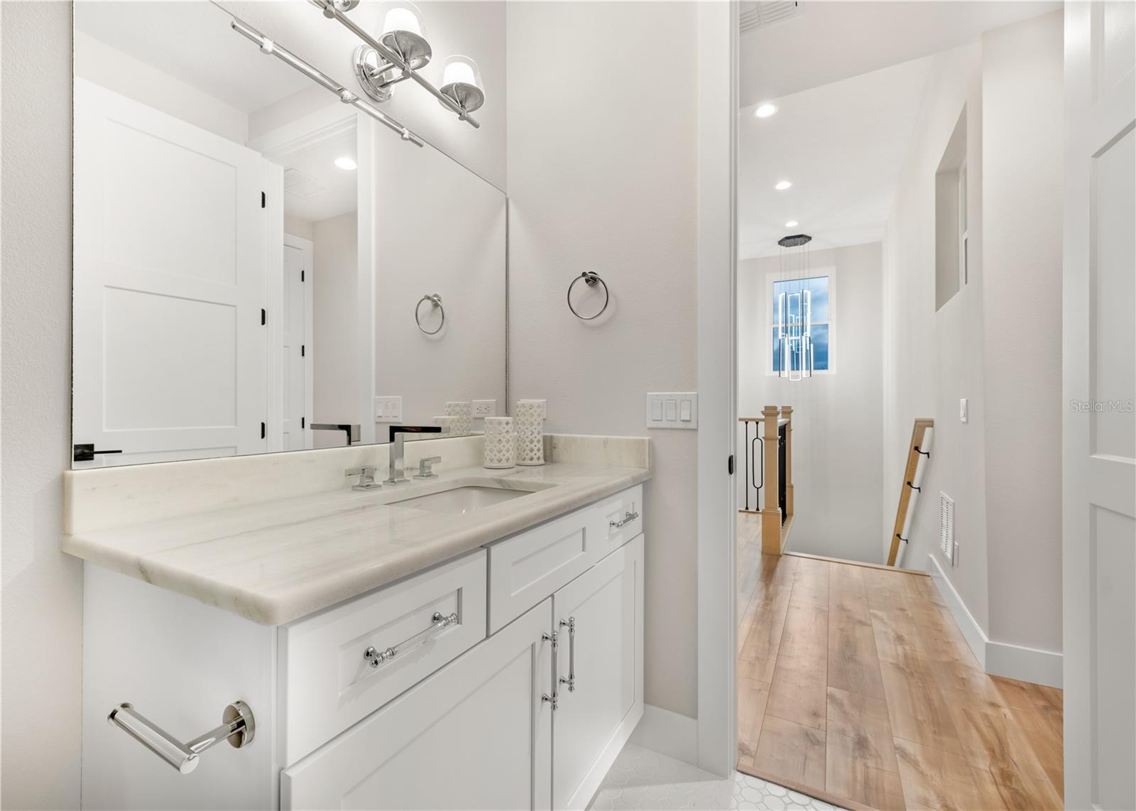 Image 42 of 65 For 2549 Palm Avenue