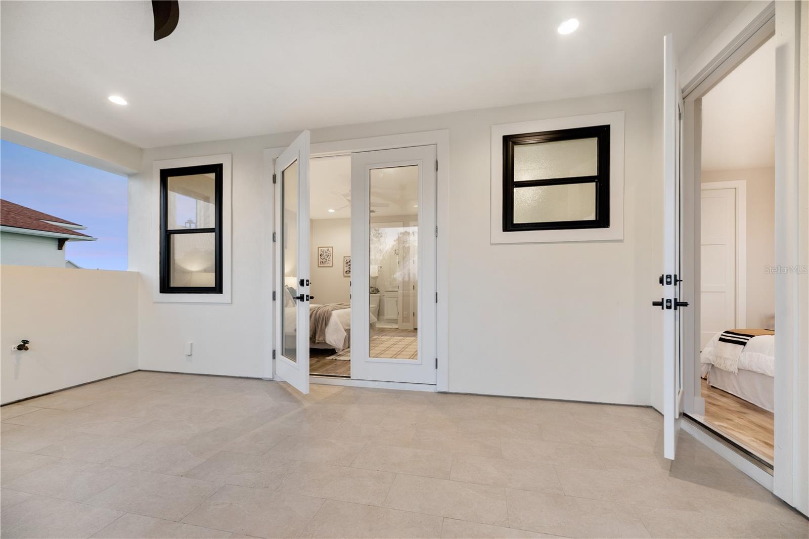 Image 49 of 65 For 2549 Palm Avenue