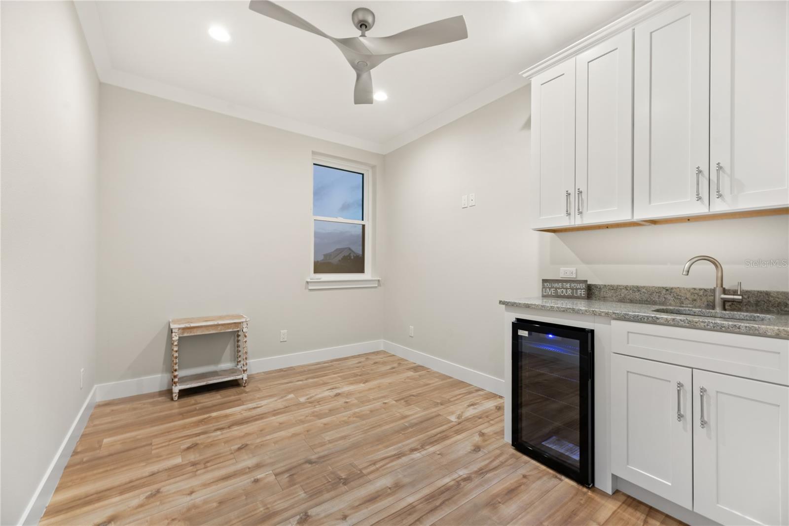 Image 57 of 65 For 2549 Palm Avenue