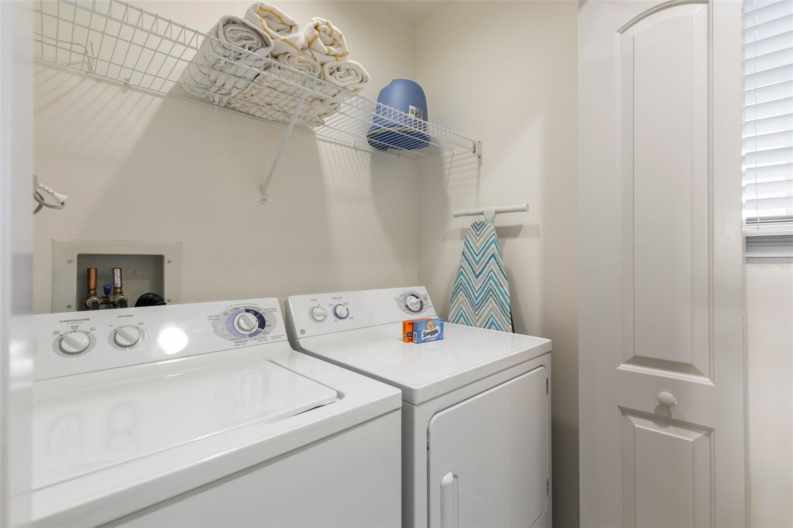 Image 22 of 66 For 102 Yacht Harbor Drive 478