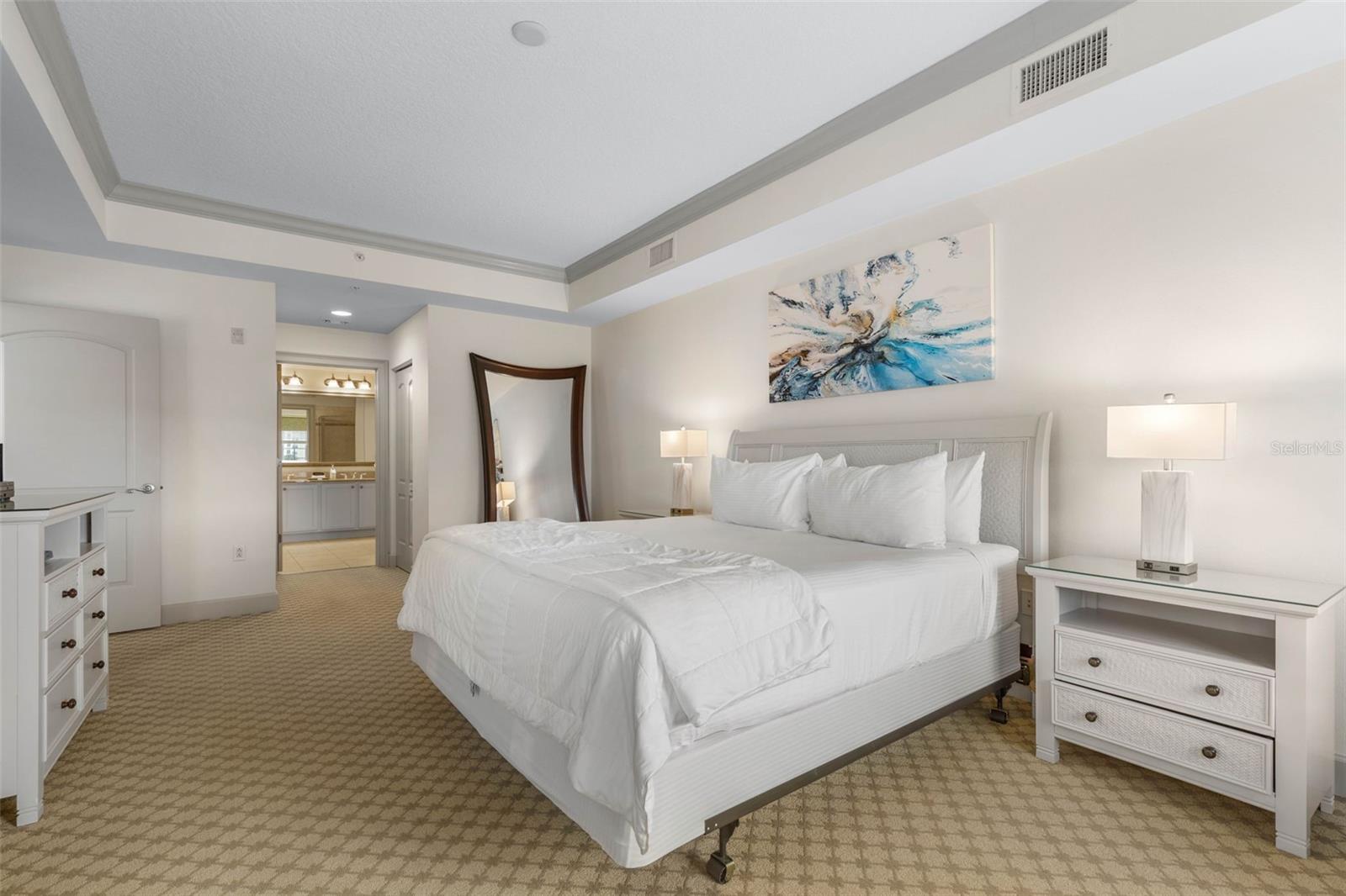 Image 27 of 66 For 102 Yacht Harbor Drive 478